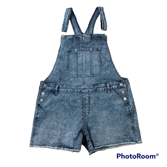 NoBo Blue Denim Acid Wash Short Overalls with Raw Hem Sz XL 15-17 Jrs NEW - Picture 1 of 3